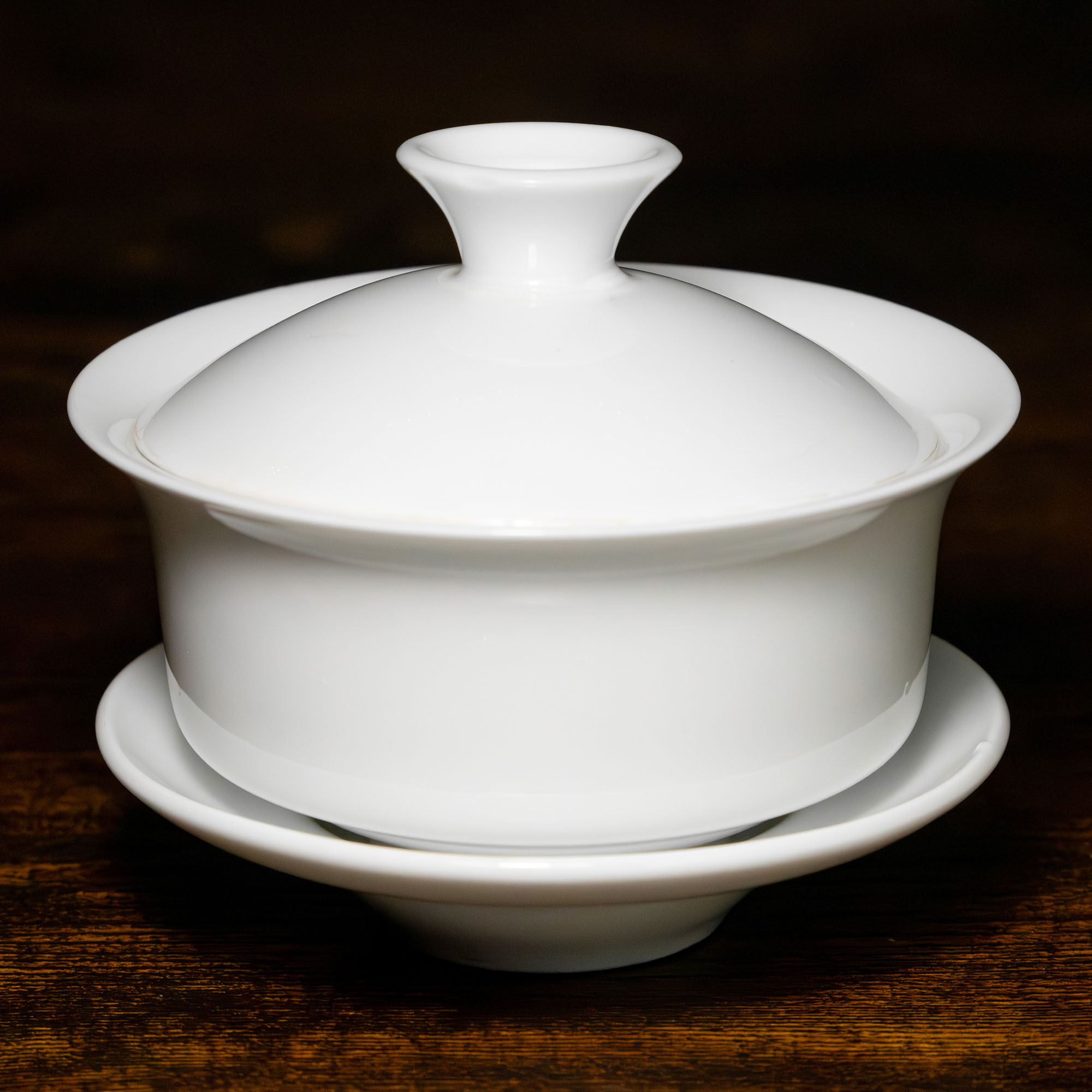 White Gaiwan with a Saucer, 100 ml.